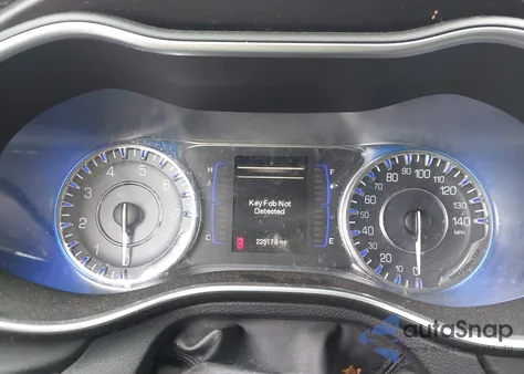 2015 Chrysler 200 Limited из США, поврежденный, VIN 1C3CCCAB3FN744696